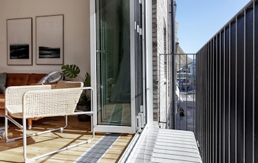 InteriÃ¶rbild, Ã¶ppen fransk balkong